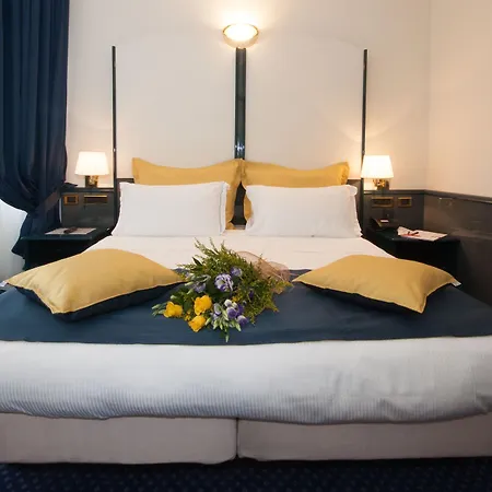 Hotell Ih Ambasciatori 4*