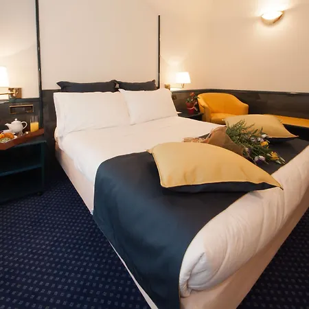 Hotell Ih Ambasciatori