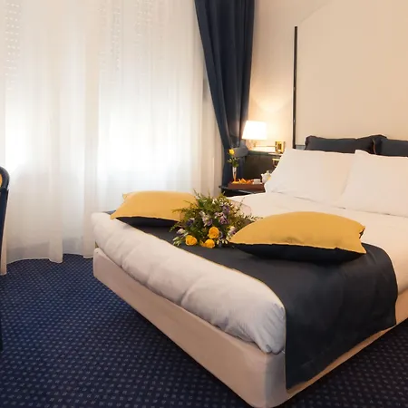 Hotell Ih Ambasciatori 4*