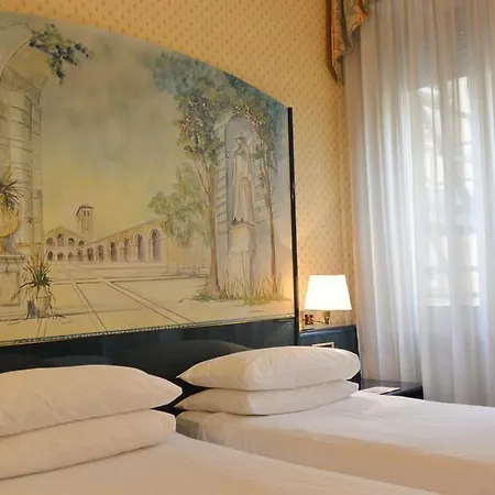 Hotell Ih Ambasciatori