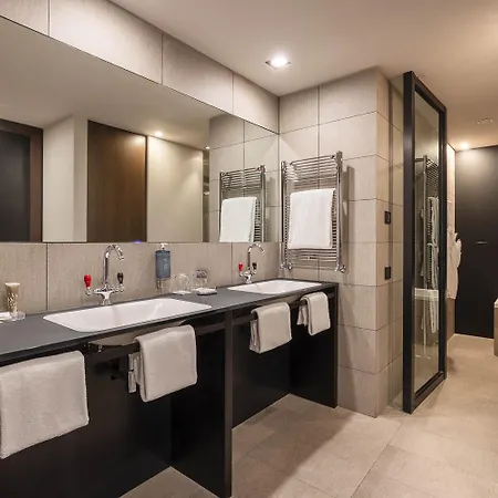 Ih Ambasciatori 4*