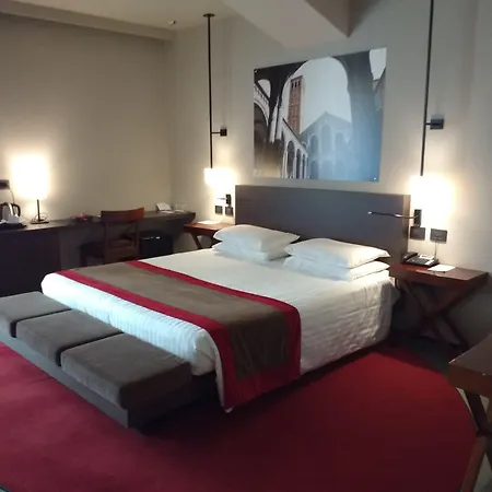 Ih Ambasciatori 4* מילאנו