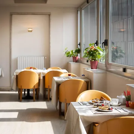 Hotel Ih Ambasciatori Milan
