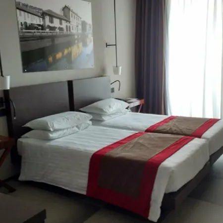 Ih Ambasciatori 4* Milan